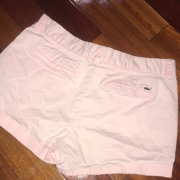vineyard vines 3 inch shorts - Picture 2 of 3